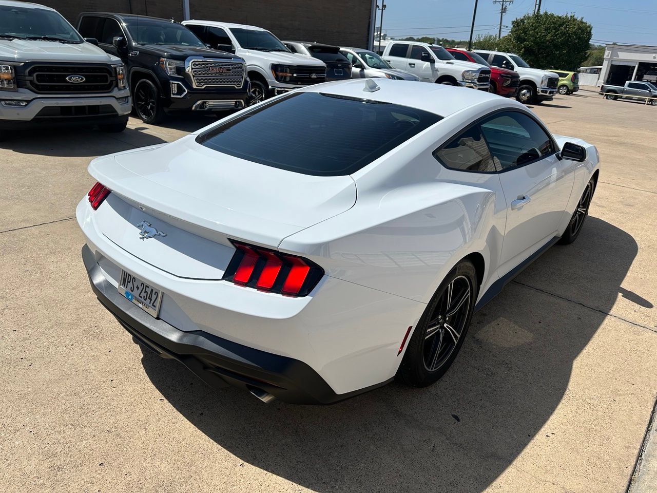 Certified 2025 Ford Mustang Coupe RWD image 8