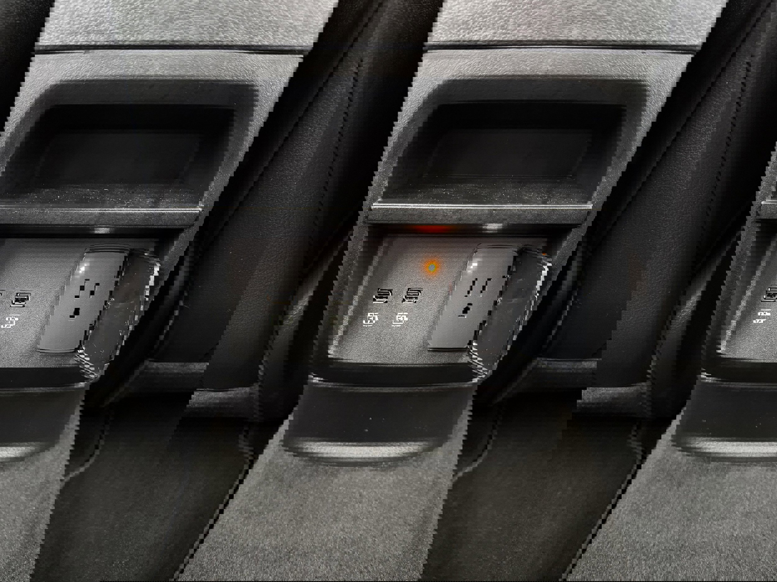 Certified 2019 Ford Ranger Lariat w/ Equipment Group 501A Mid image 27