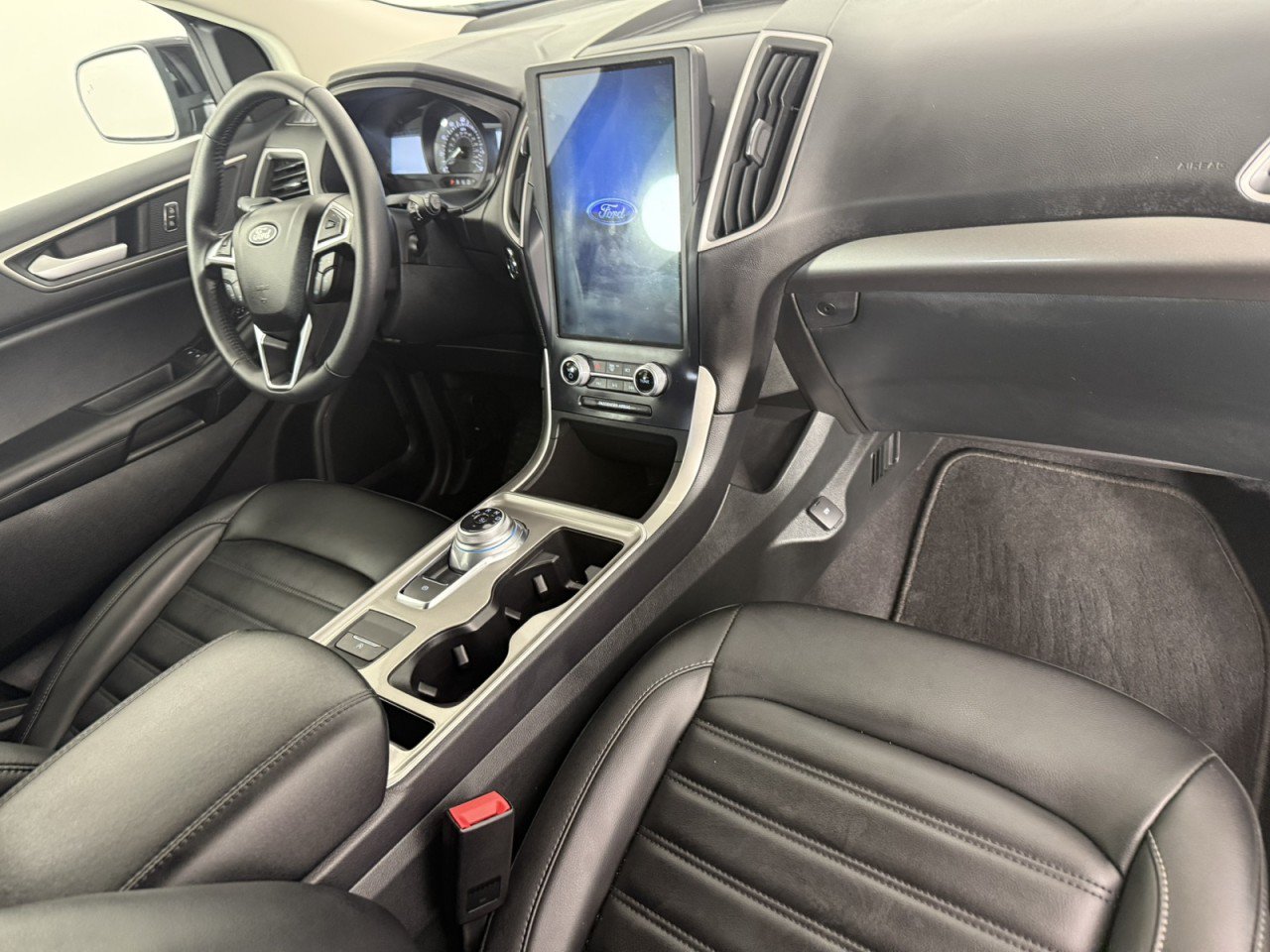 Certified 2023 Ford Edge SEL w/ Convenience Package AWD/4WD image 11