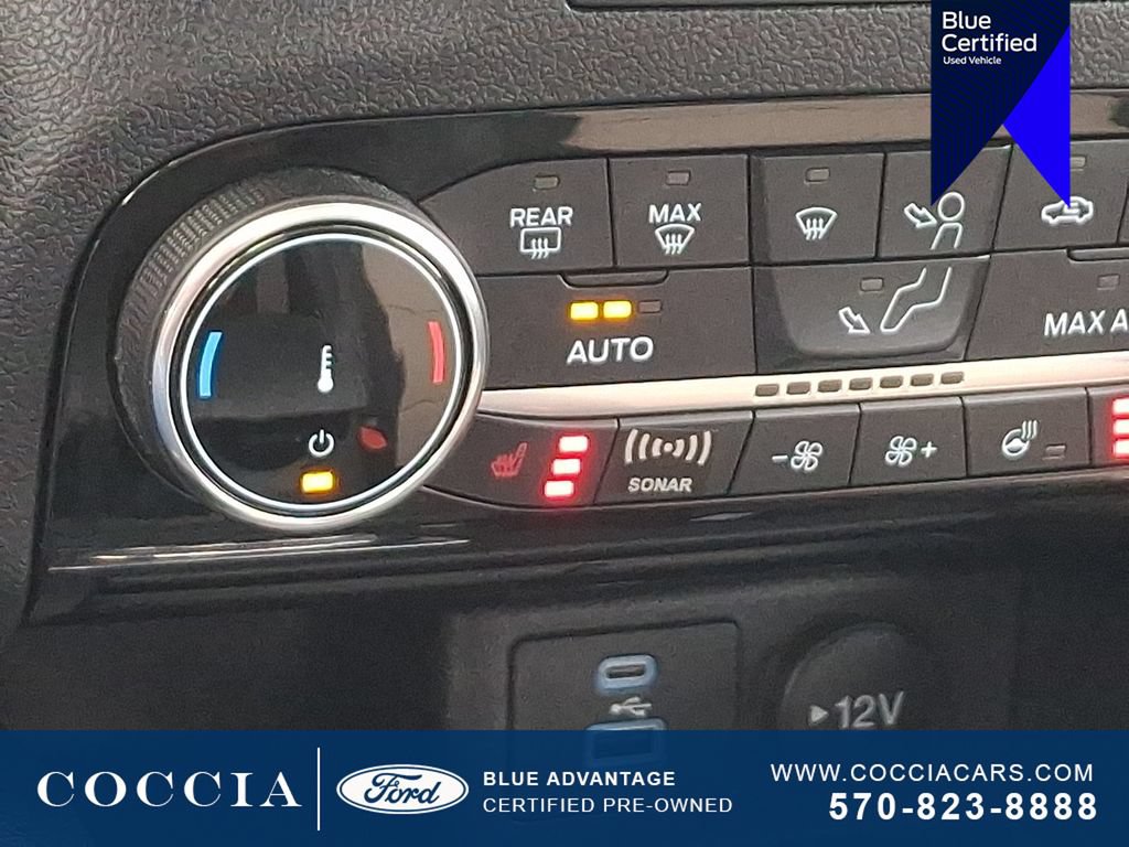Certified 2022 Ford Escape Titanium w/ Titanium Elite Package AWD/4WD image 25