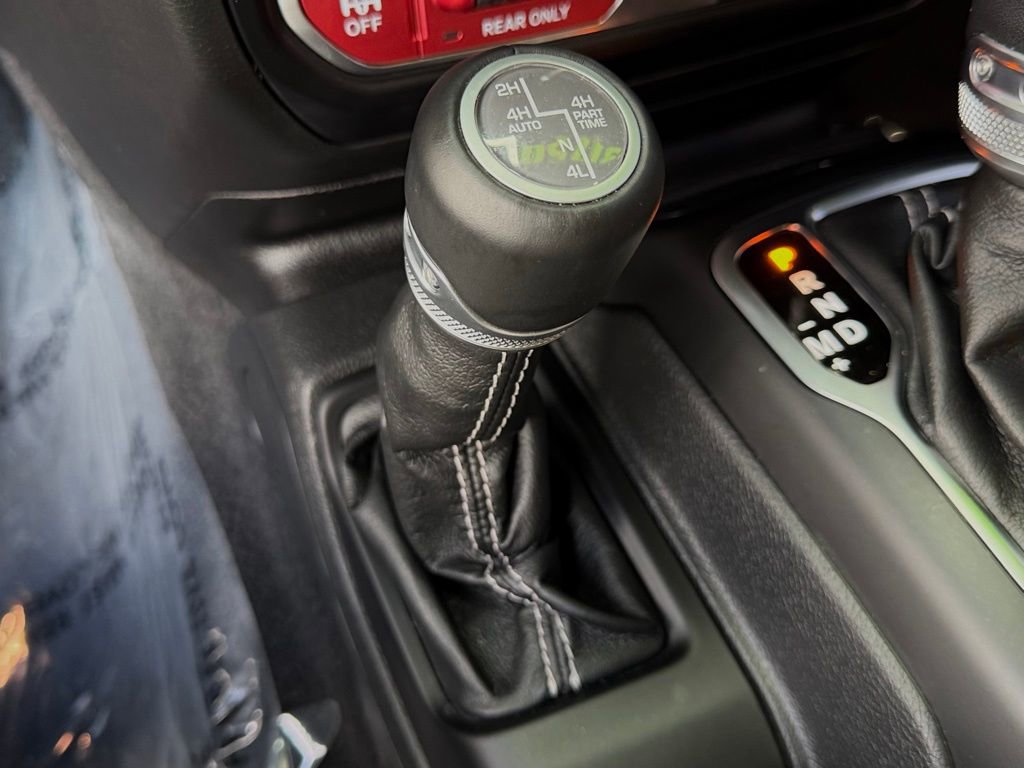 Used 2021 Jeep Wrangler Unlimited Rubicon 4xe w/ Steel Bumper Group image 27