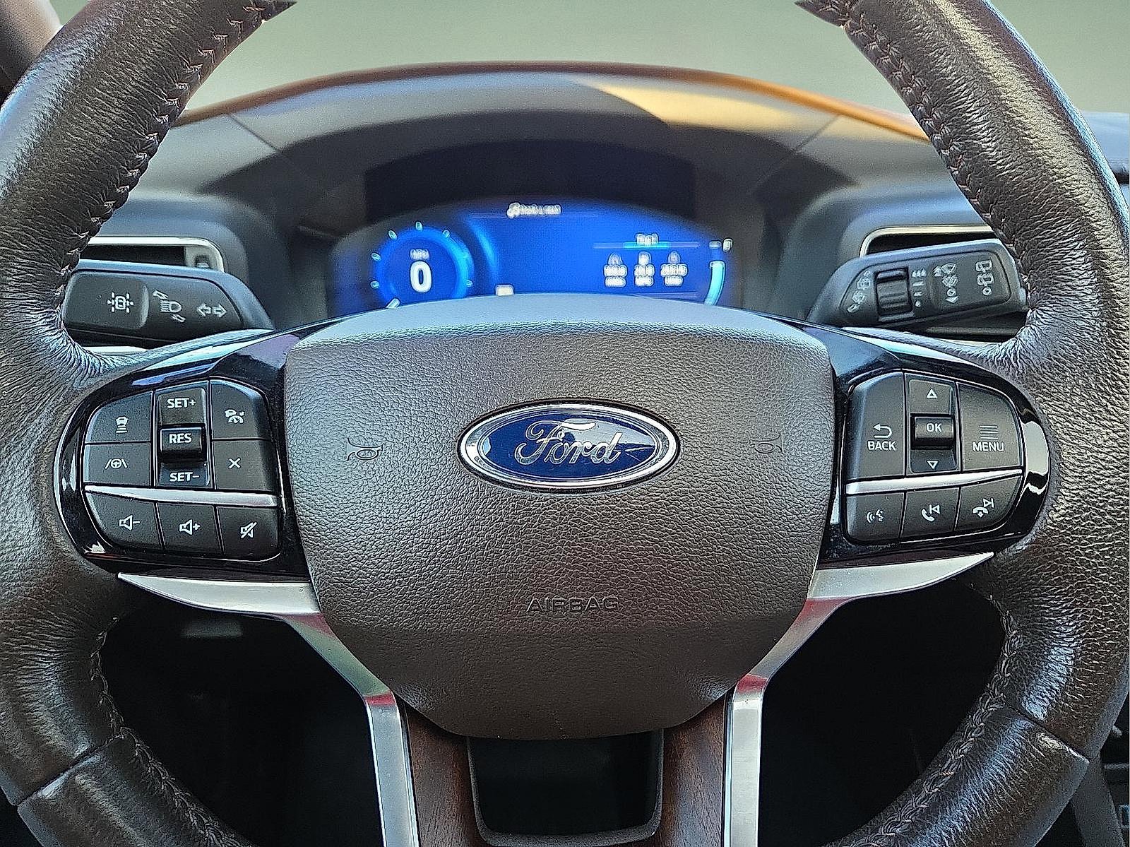 Certified 2022 Ford Explorer King Ranch w/ Class IV Trailer Tow Package image 24