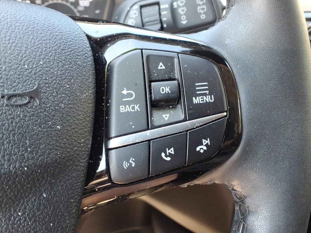 Certified 2022 Ford Escape SEL AWD/4WD image 9