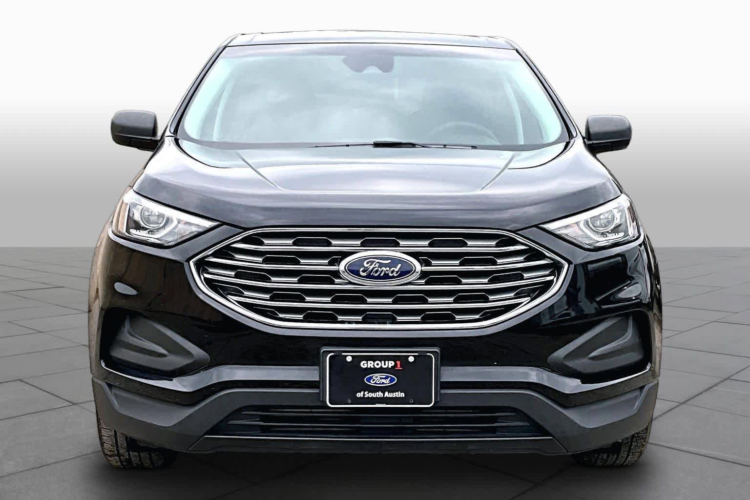 Certified 2019 Ford Edge SE FWD image 4