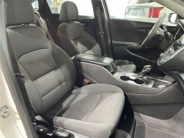Used 2024 Chevrolet Malibu LT FWD image 24