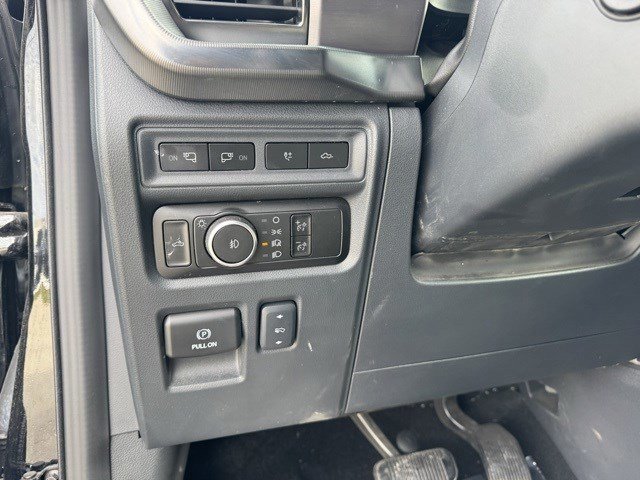 Certified 2024 Ford F150 Platinum image 16