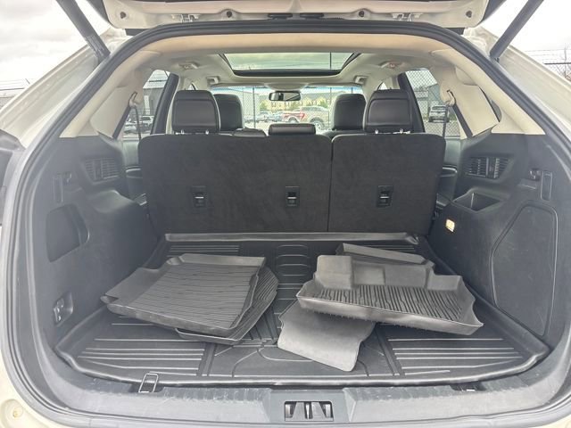 Certified 2020 Ford Edge Titanium image 11