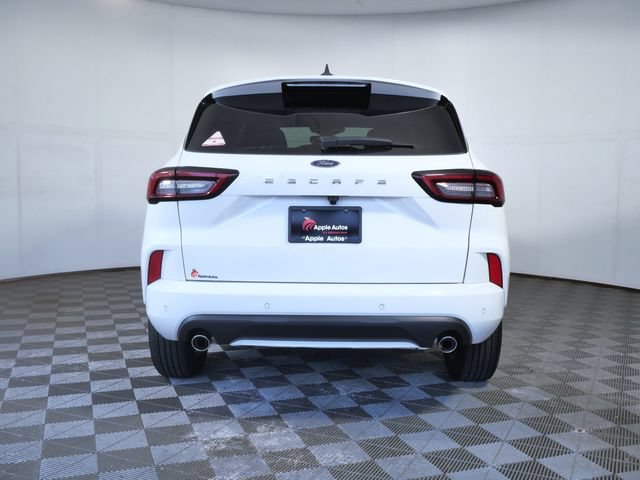 Certified 2023 Ford Escape ST-Line w/ Tech Pack #1 FWD image 5