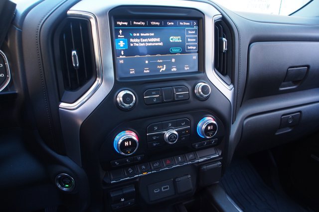 Used 2020 GMC Sierra 1500 SLT w/ SLT Premium Package image 24