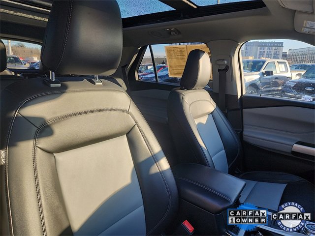 Certified 2022 Ford Explorer XLT w/ Equipment Group 202A image 33