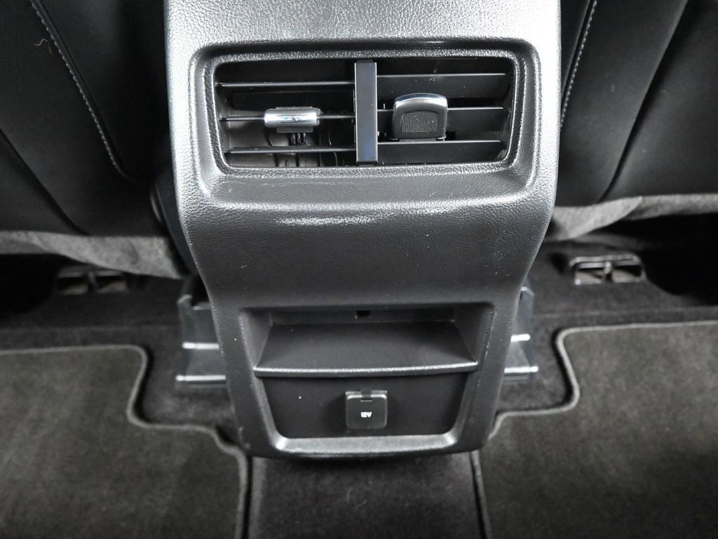 Certified 2017 Ford Edge SEL w/ Equipment Group 201A image 49