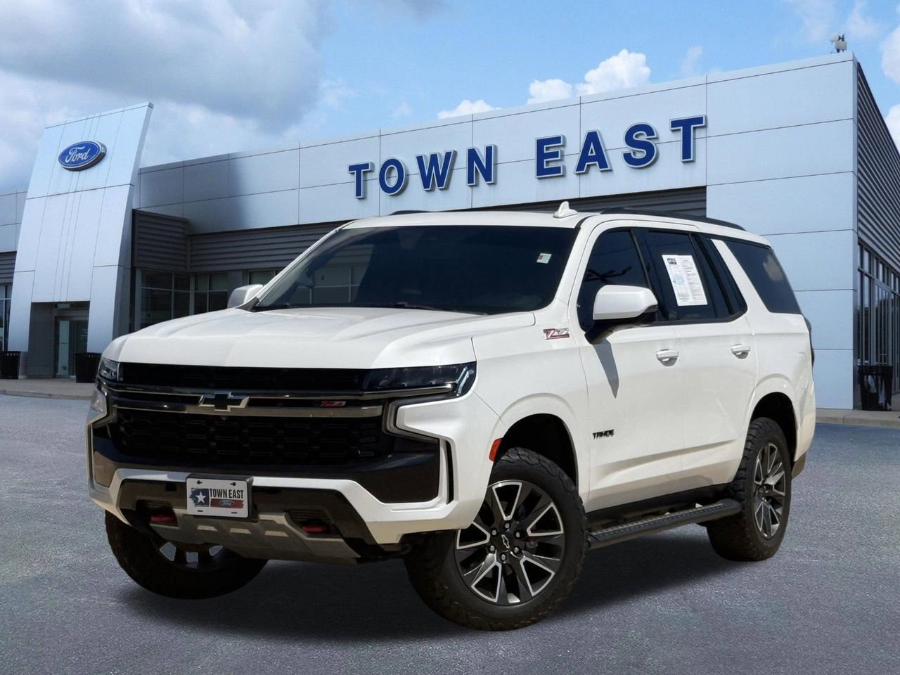 Used 2021 Chevrolet Tahoe Z71 w/ Luxury Package