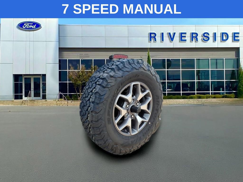 Certified 2025 Ford Bronco Badlands AWD/4WD image 26