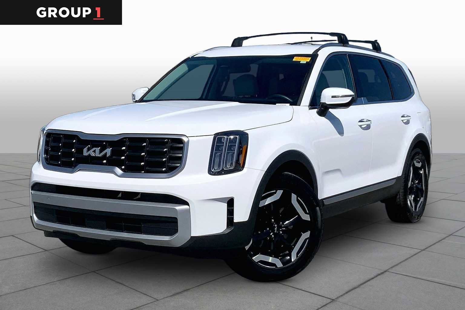 Used 2024 Kia Telluride S FWD image 5