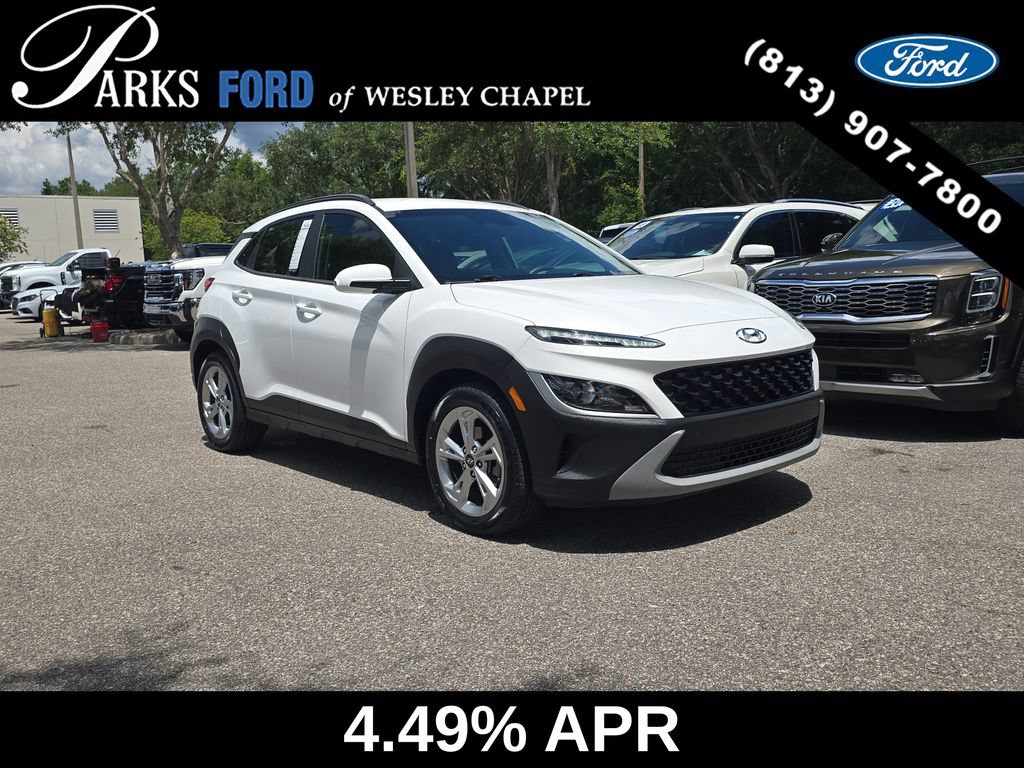 Used 2022 Hyundai Kona SEL w/ Cargo Package FWD image 1