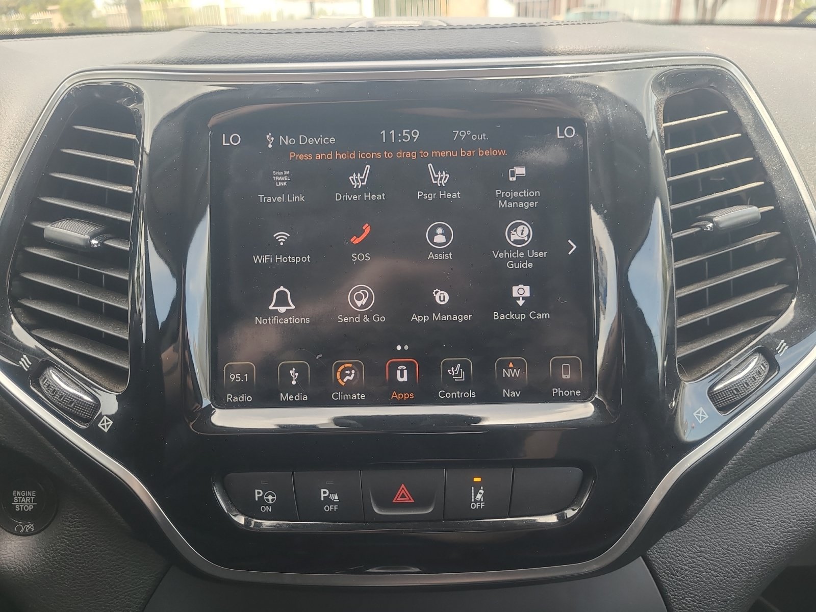 Used 2019 Jeep Cherokee Limited w/ Technology Group AWD/4WD image 27