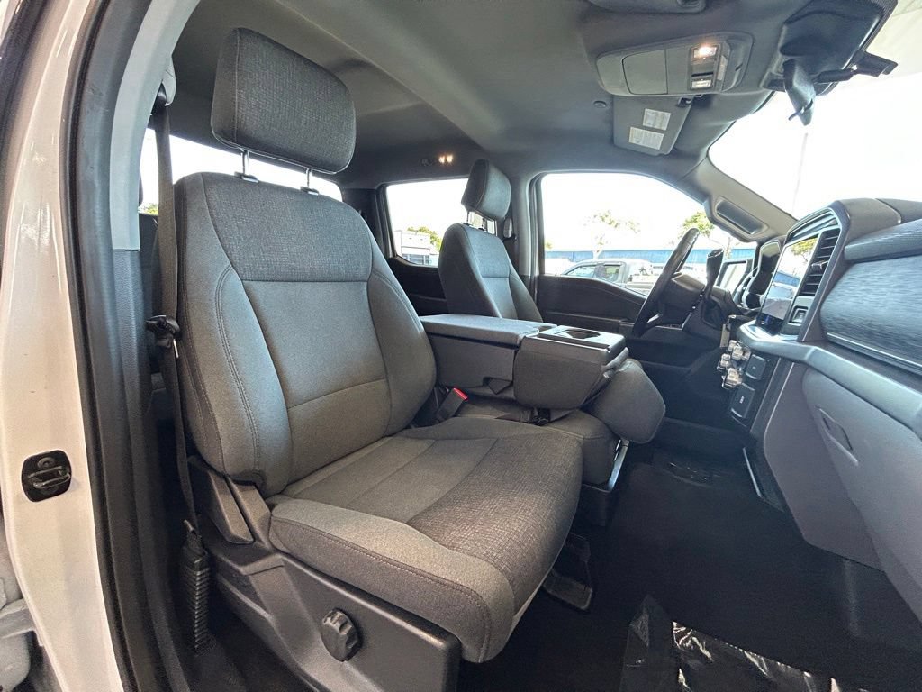Certified 2025 Ford F150 XLT w/ Equipment Group 301A Standard RWD image 26
