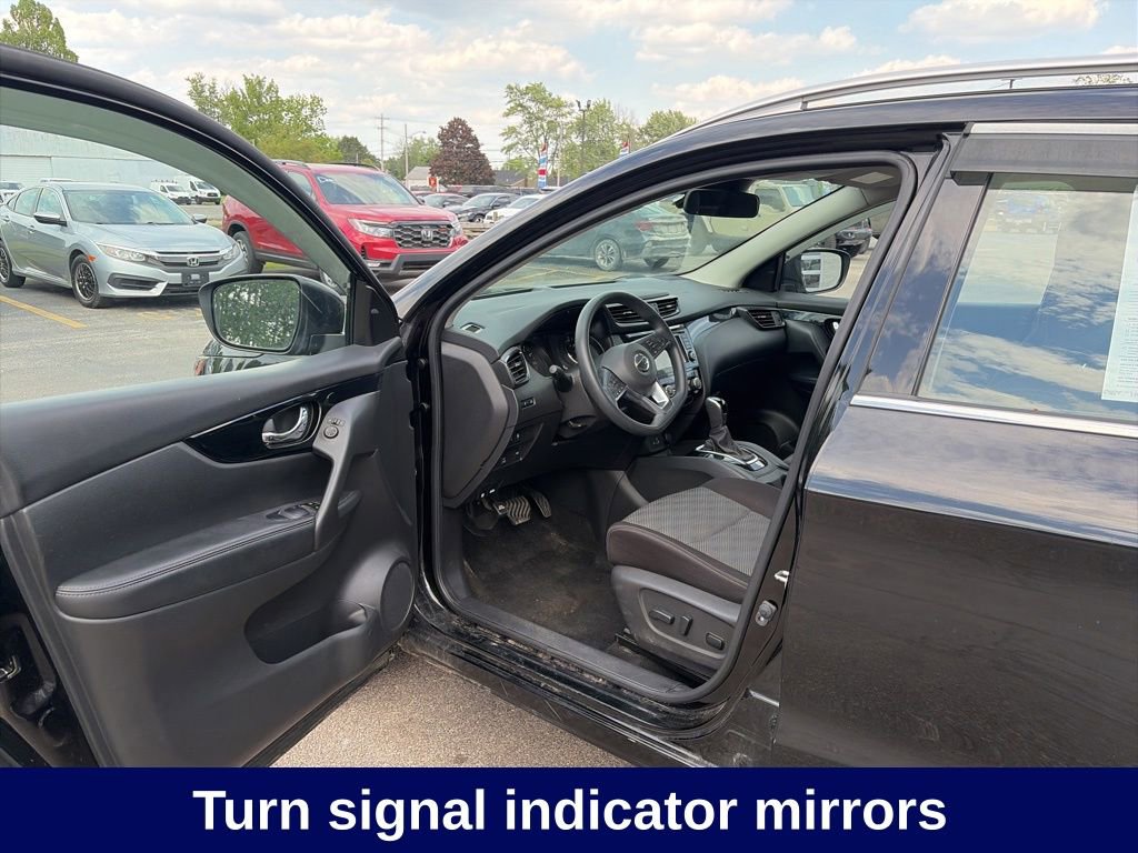 Used 2019 Nissan Rogue Sport SV AWD/4WD image 15