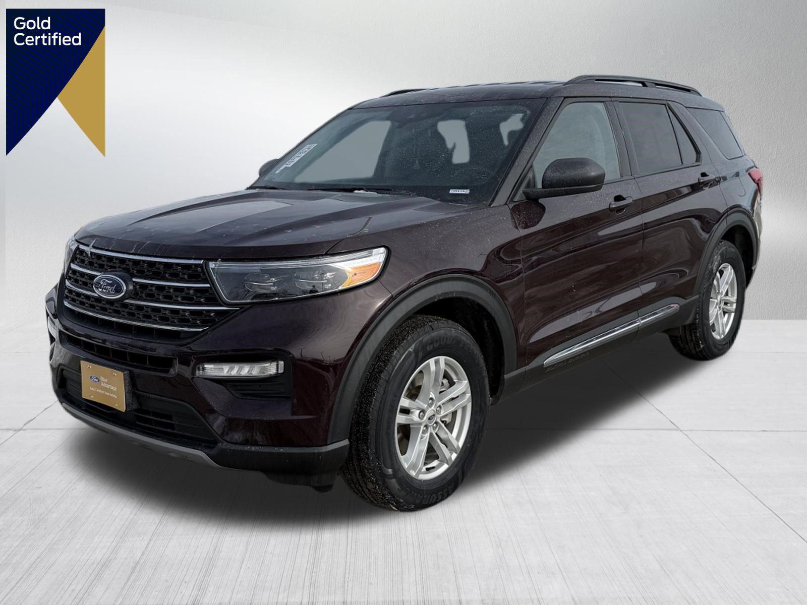 Certified 2023 Ford Explorer XLT w/ Equipment Group 202A image 1