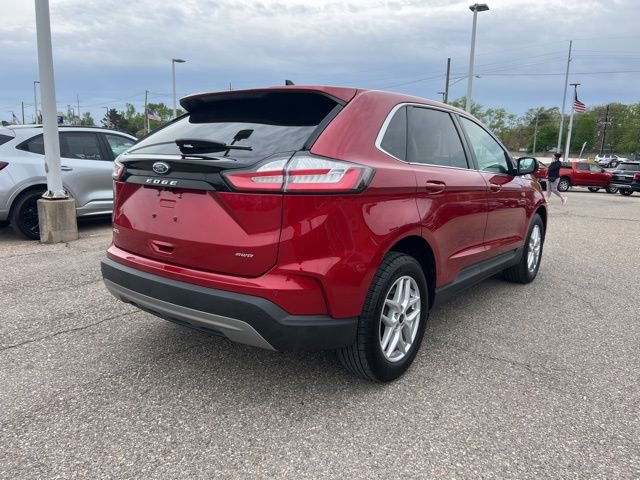 Certified 2023 Ford Edge SEL w/ Convenience Package AWD/4WD image 4