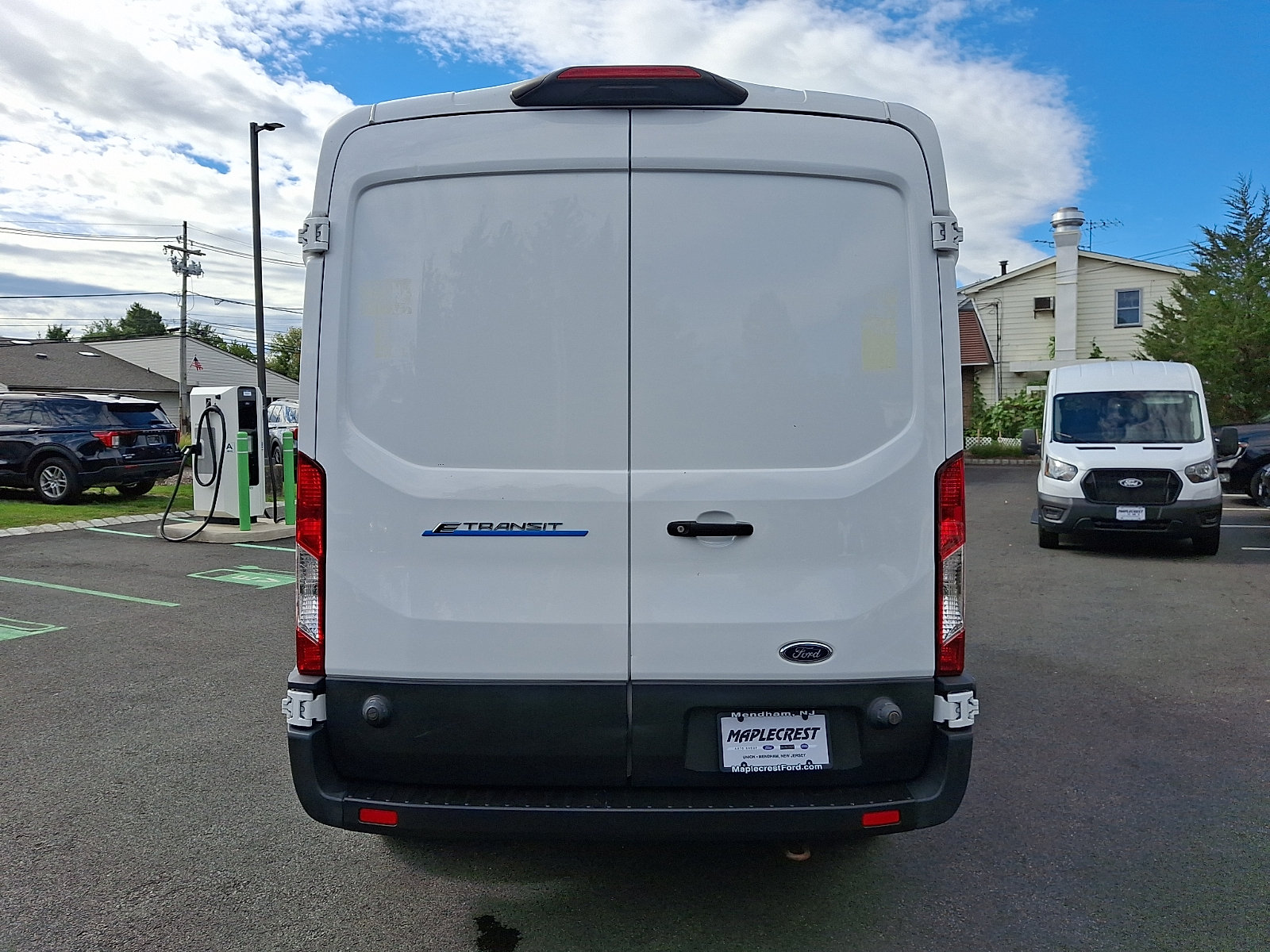 Certified 2023 Ford E-Transit Medium Roof RWD image 6