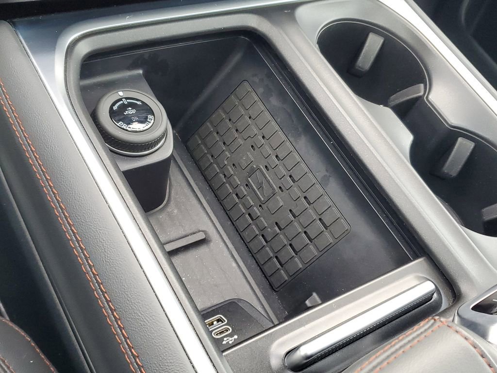 Certified 2025 Ford Expedition Active image 33