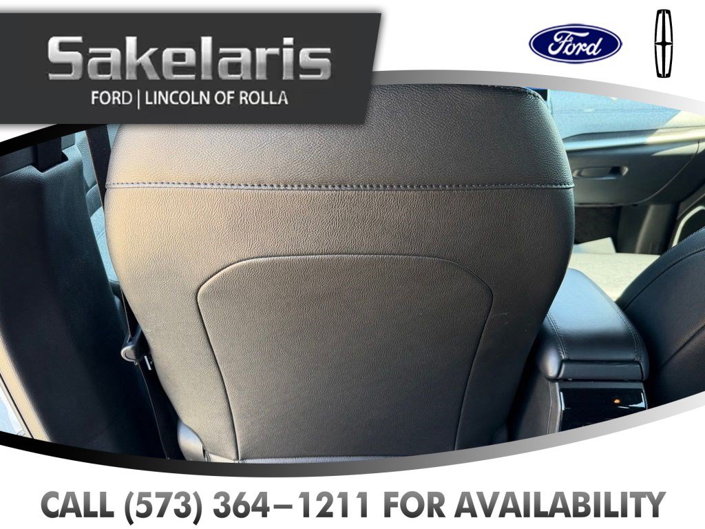 Used 2025 Jeep Compass Latitude AWD/4WD image 35