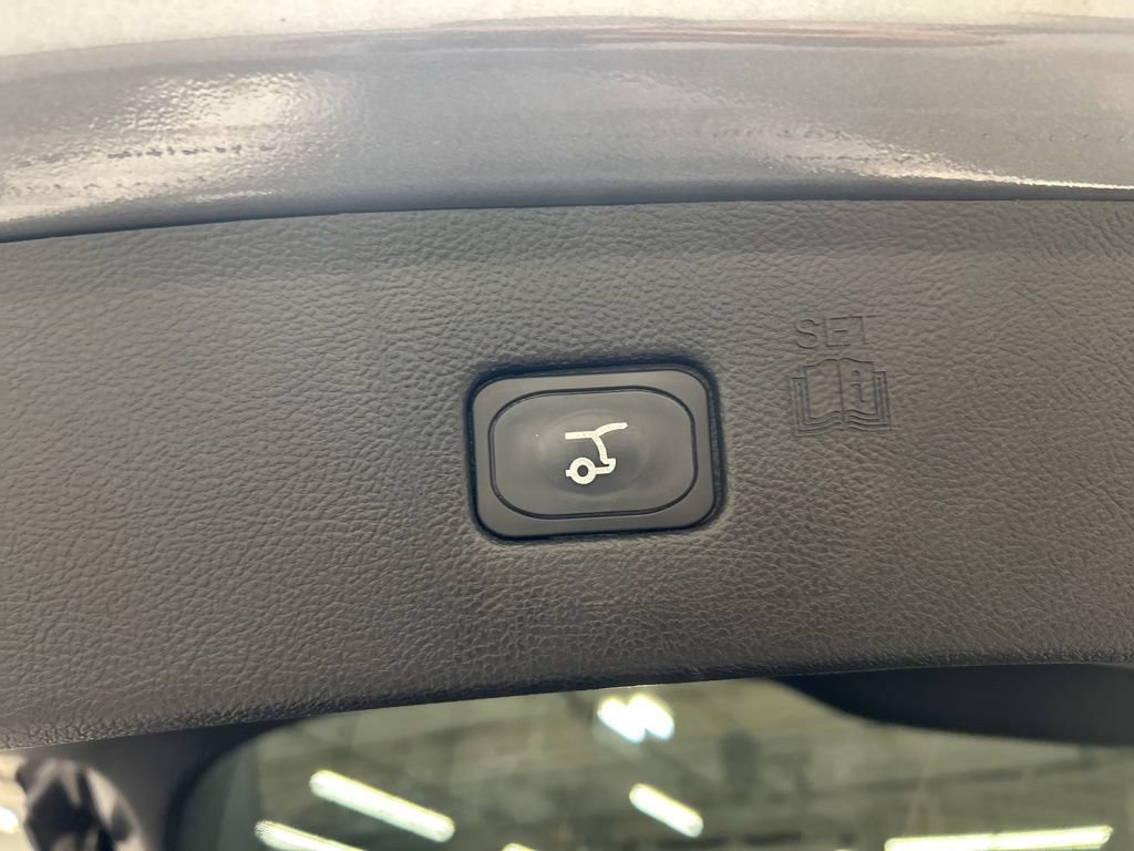 Certified 2024 Ford Edge SEL w/ Convenience Package image 30