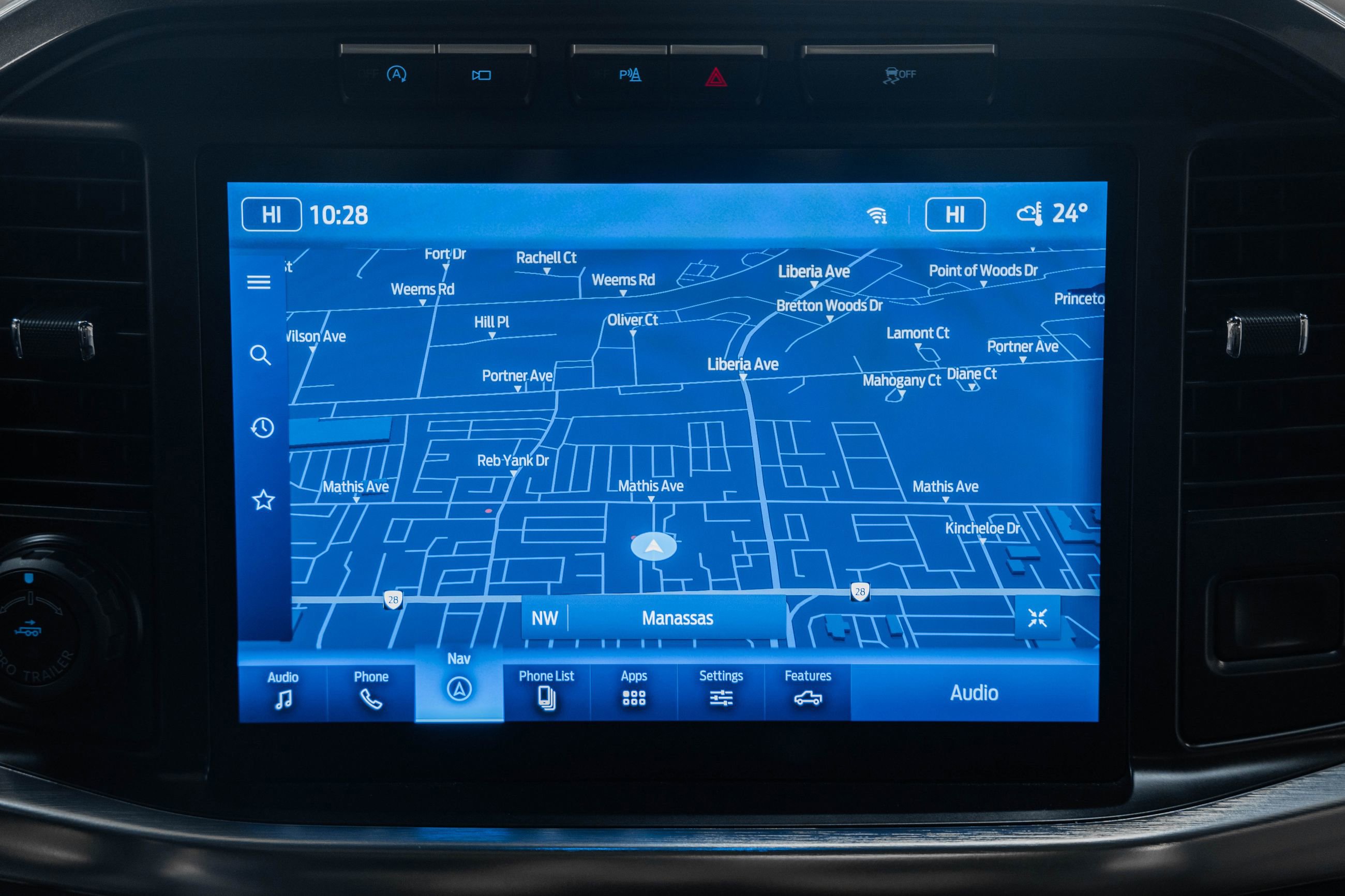 Certified 2023 Ford F150 Lariat w/ Equipment Group 502A High image 28