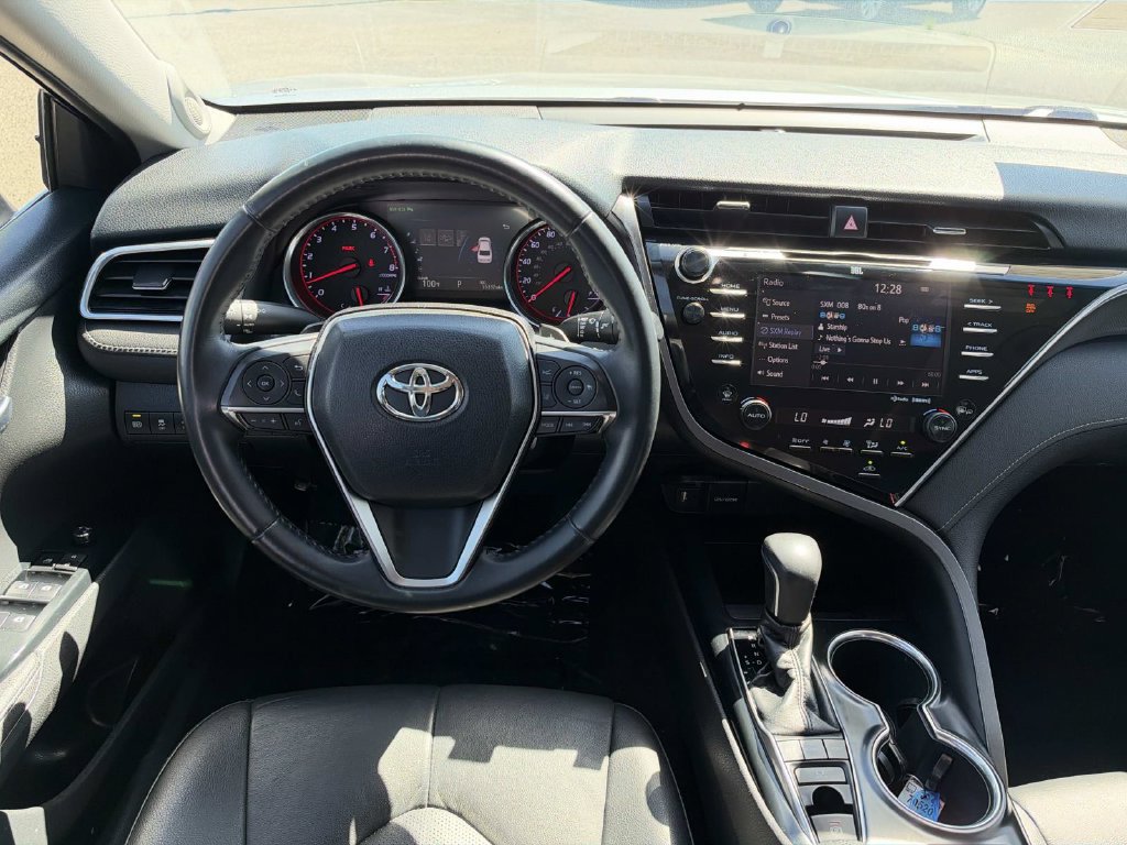 Used 2018 Toyota Camry XSE w/ Driver Assist Package FWD image 11