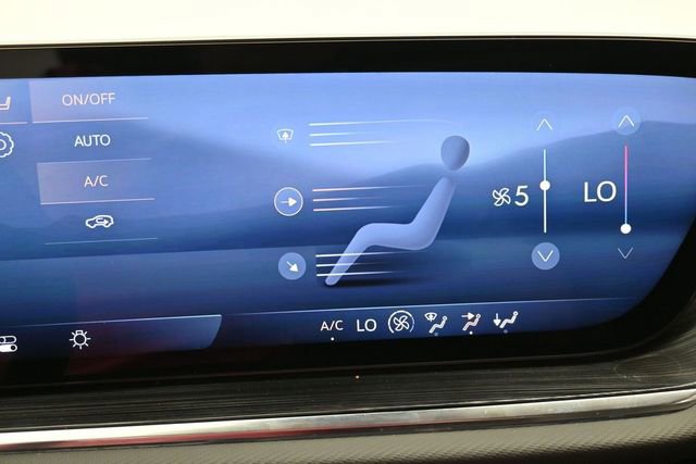 Used 2024 Buick Envision Preferred AWD/4WD image 24