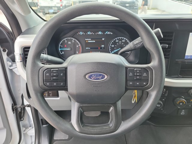 Certified 2025 Ford F250 XLT AWD/4WD image 26