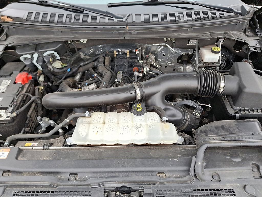 Certified 2024 Ford Expedition Limited image 33