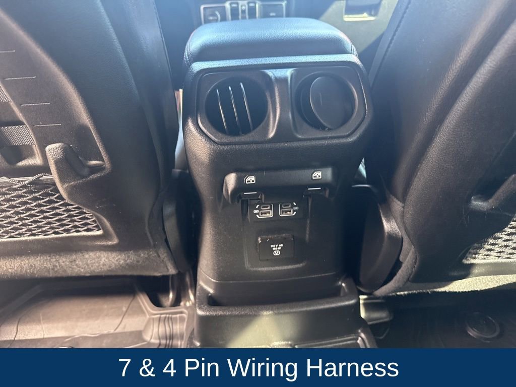 Used 2022 Jeep Wrangler Unlimited Rubicon w/ Steel Bumper Group image 27