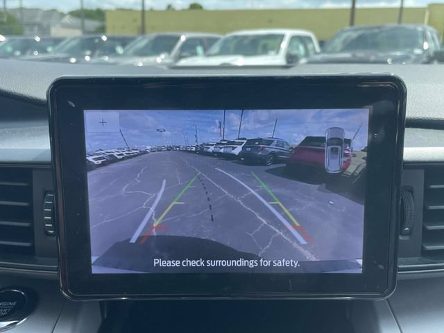 Certified 2024 Ford Explorer XLT RWD image 20