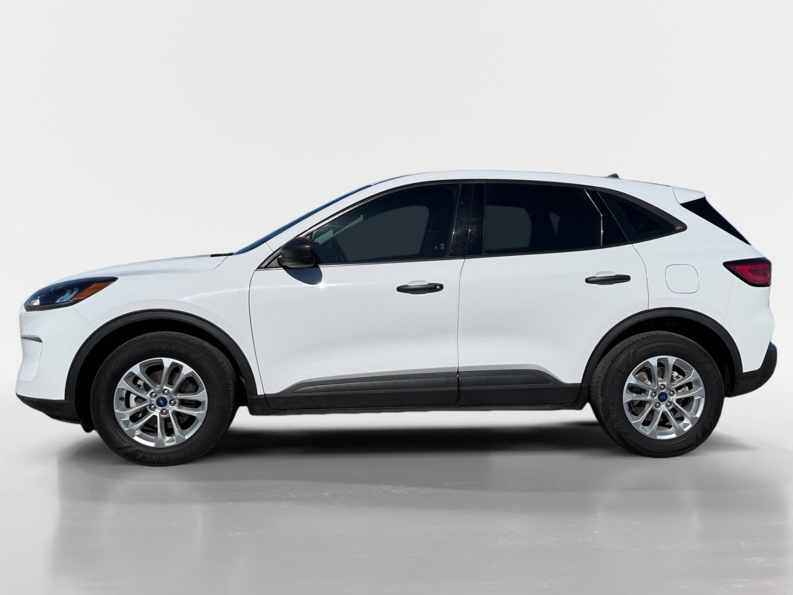 Certified 2021 Ford Escape S AWD/4WD image 2