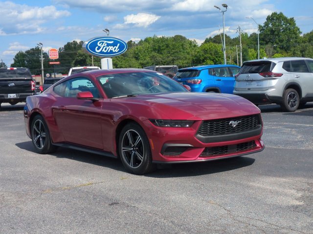 Certified 2025 Ford Mustang Coupe RWD image 1