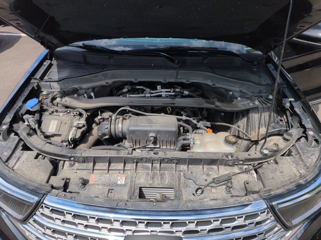 Certified 2023 Ford Explorer Limited w/ Equipment Group 301A AWD/4WD image 53