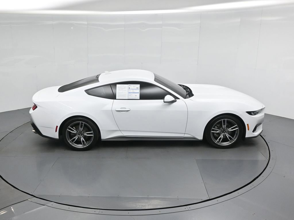 Certified 2024 Ford Mustang Coupe image 10