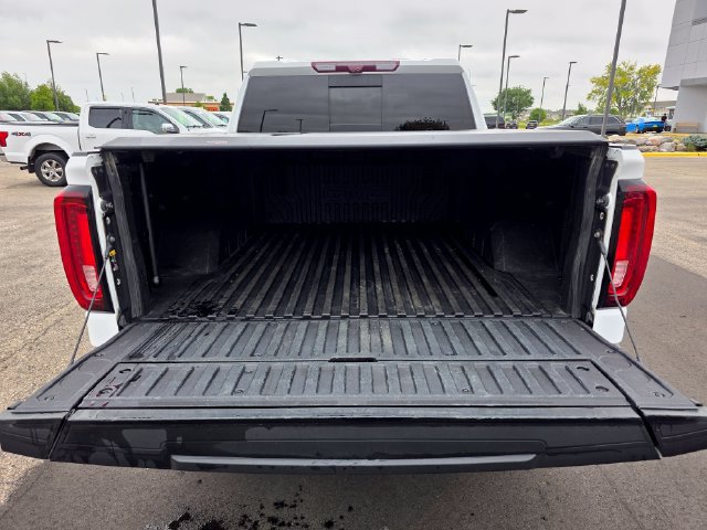Used 2021 GMC Sierra 1500 AT4 w/ AT4 Value Package AWD/4WD image 14