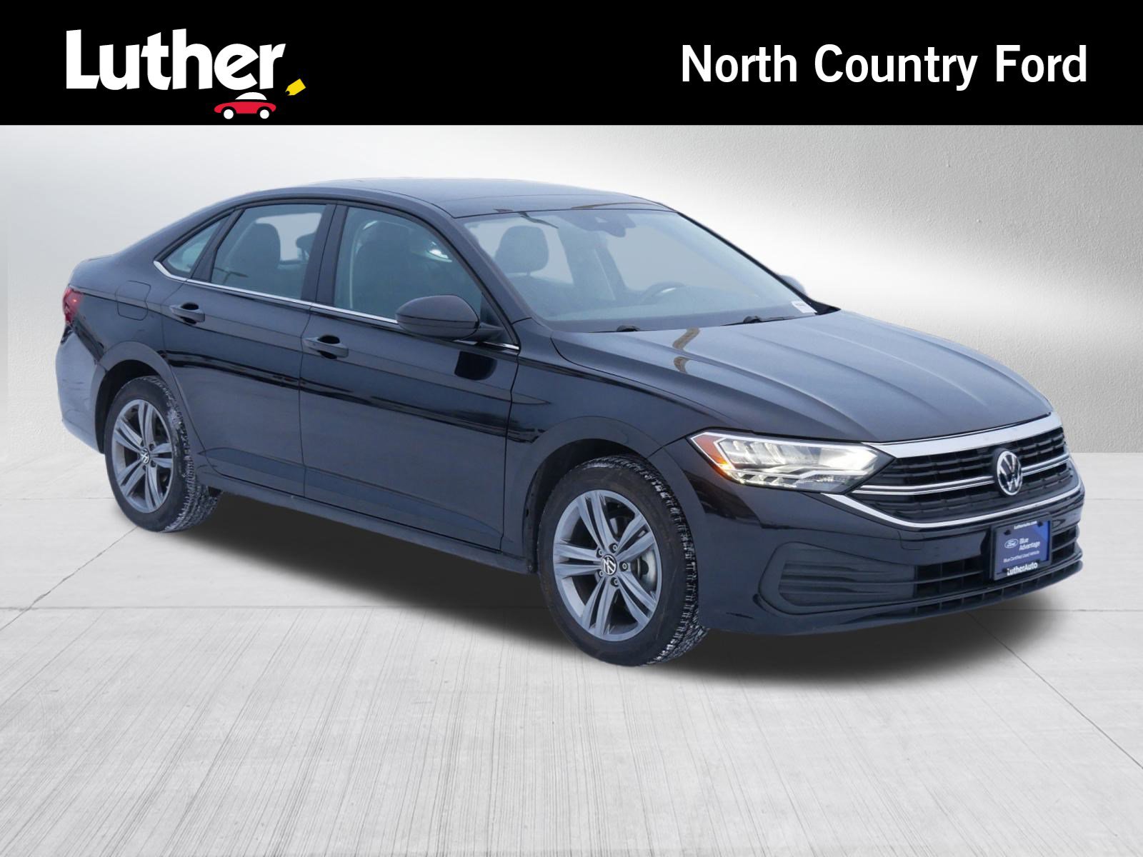 Used 2024 Volkswagen Jetta SE image 1