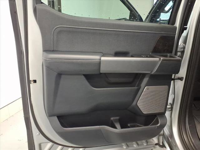 Certified 2022 Ford F150 Lariat w/ Equipment Group 502A High image 18