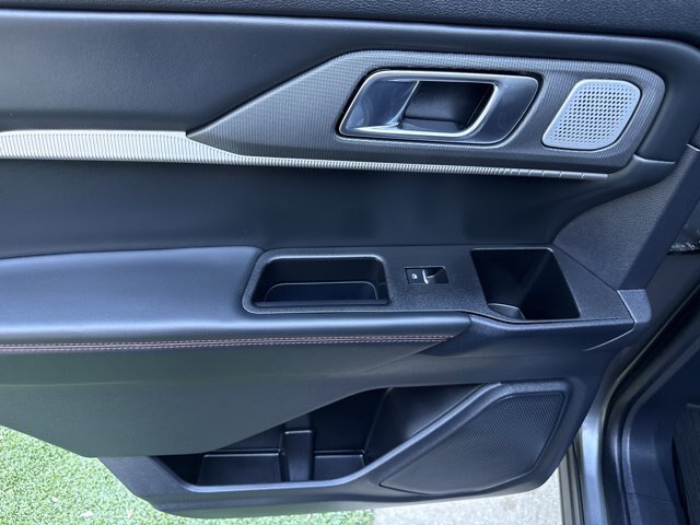 Certified 2025 Ford Explorer ST AWD/4WD image 20