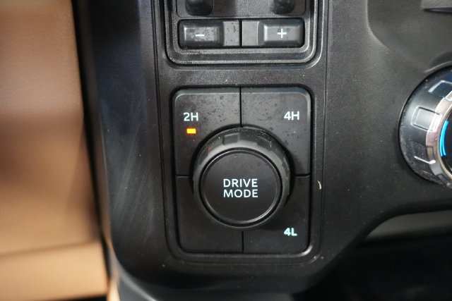 Certified 2024 Ford F350 Lariat w/ Lariat Ultimate Package AWD/4WD image 22