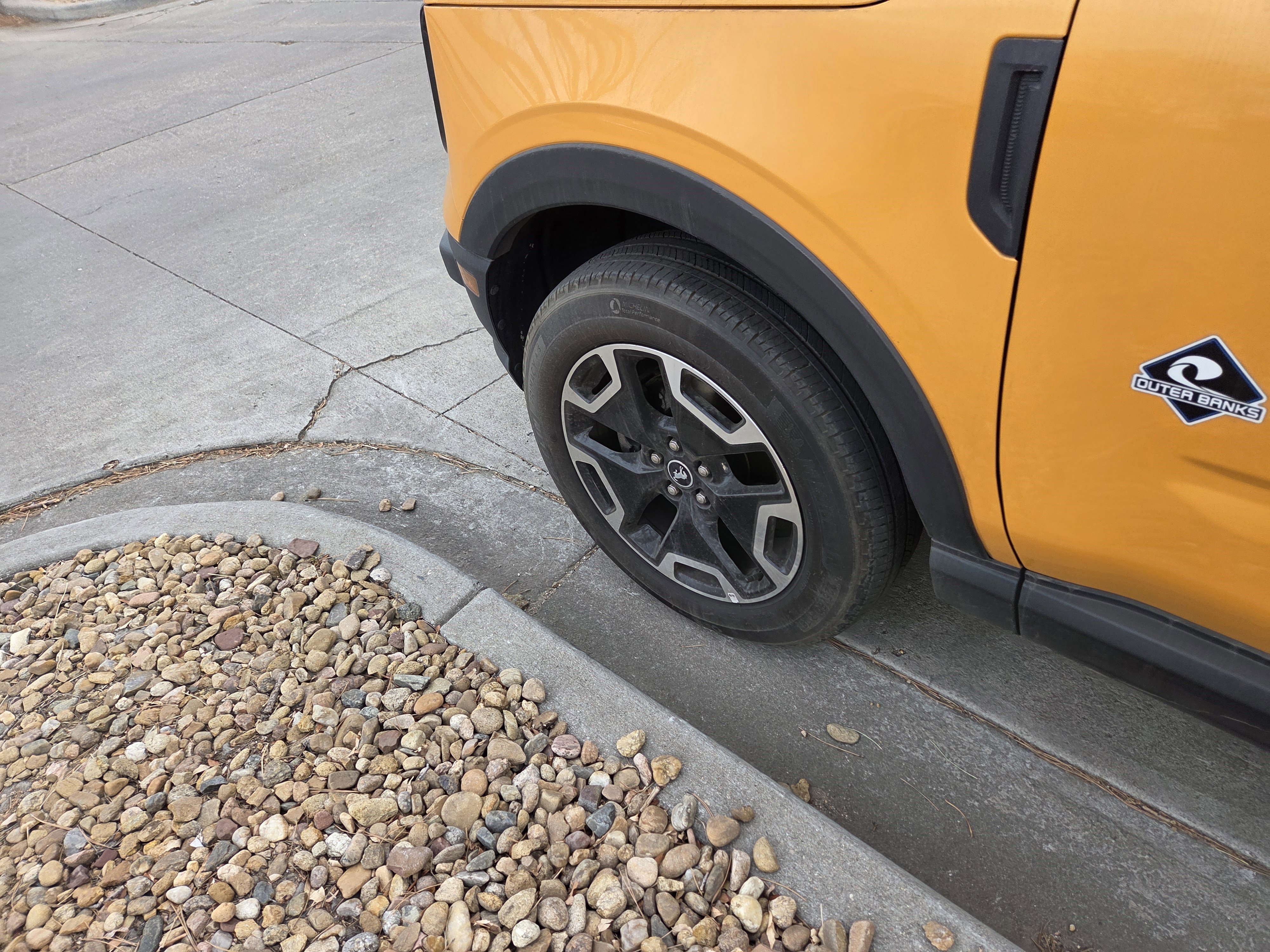 Certified 2022 Ford Bronco Sport Outer Banks w/ Tech Package image 10