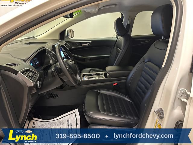Certified 2024 Ford Edge SEL w/ Convenience Package AWD/4WD image 5