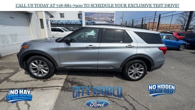 Certified 2022 Ford Explorer XLT w/ Equipment Group 202A AWD/4WD image 2