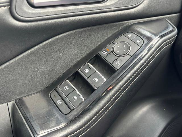 Used 2026 Nissan Rogue SL AWD/4WD image 13