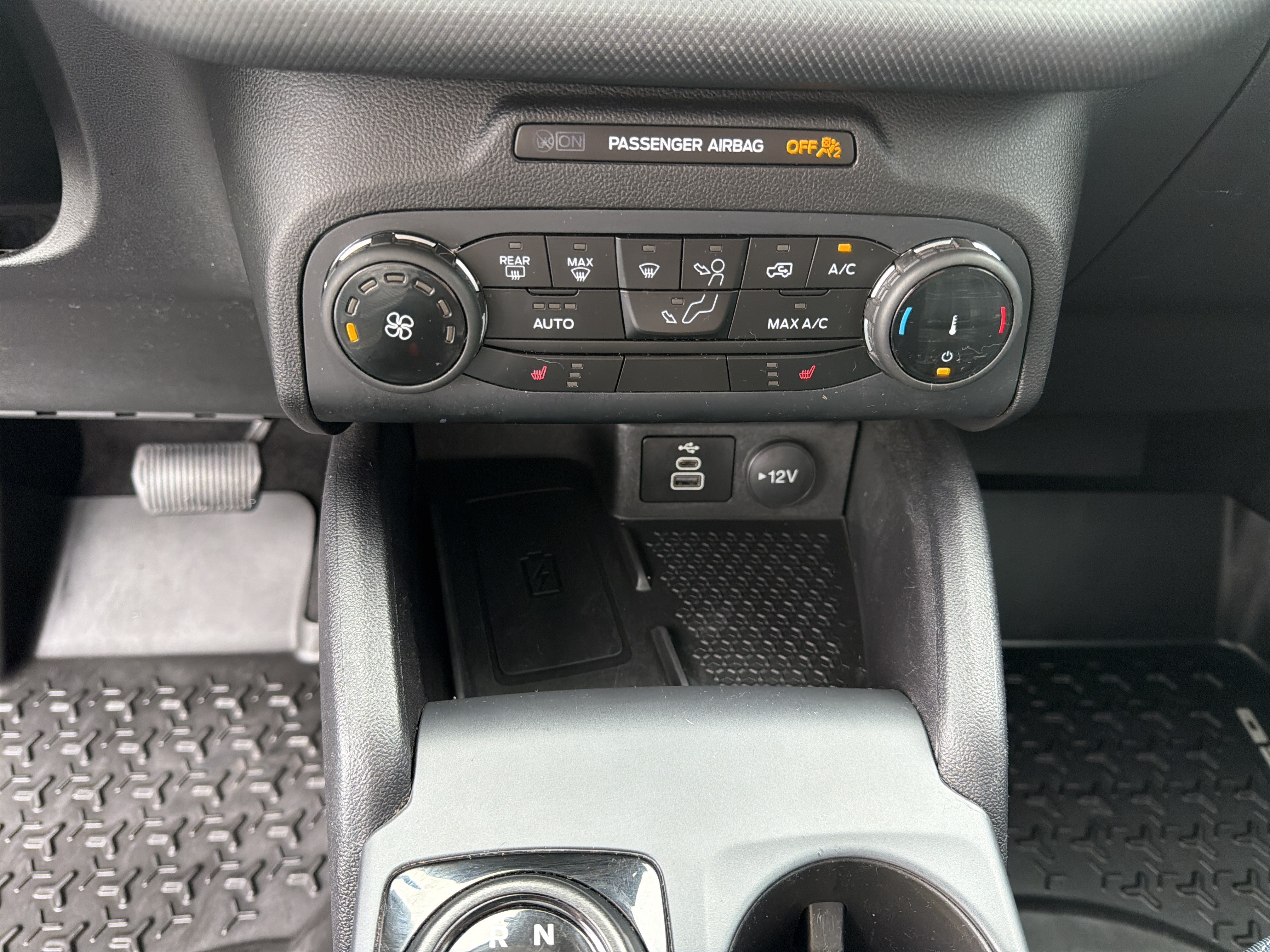 Certified 2024 Ford Bronco Sport Heritage w/ Heritage Convenience Package AWD/4WD image 39