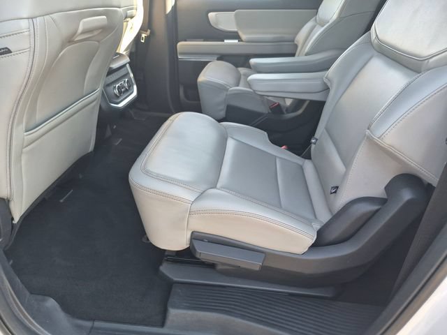Certified 2025 Ford Expedition Max Active RWD image 22